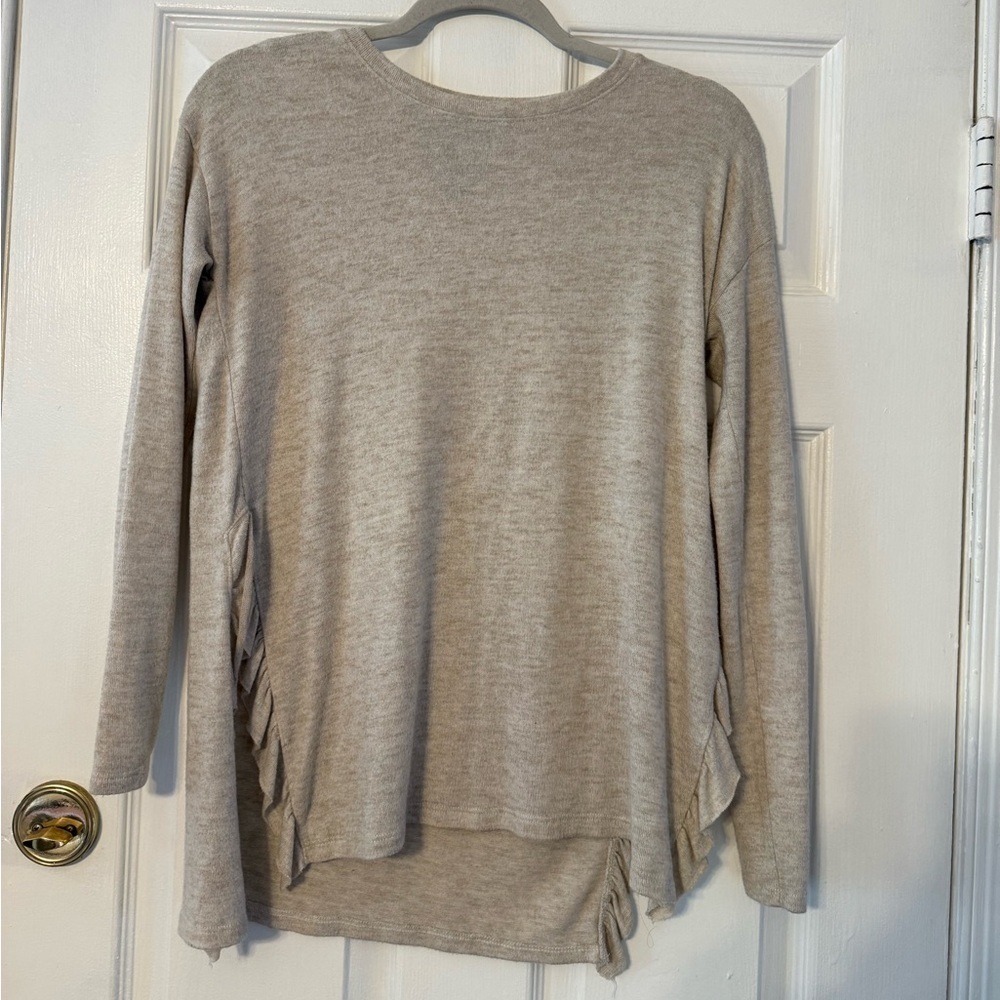 Women's Cream Long Sleeve Top